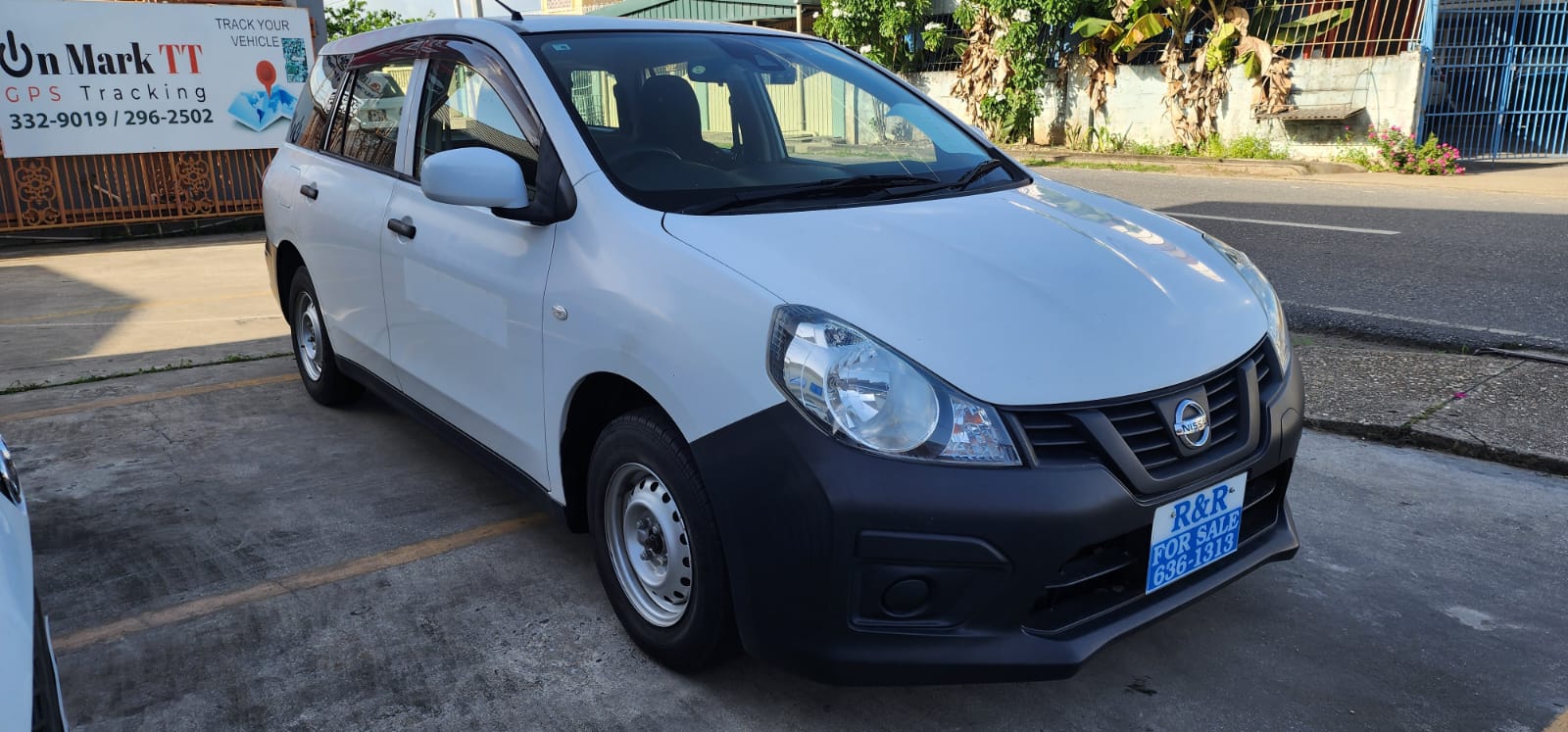 Nissan AD Wagon